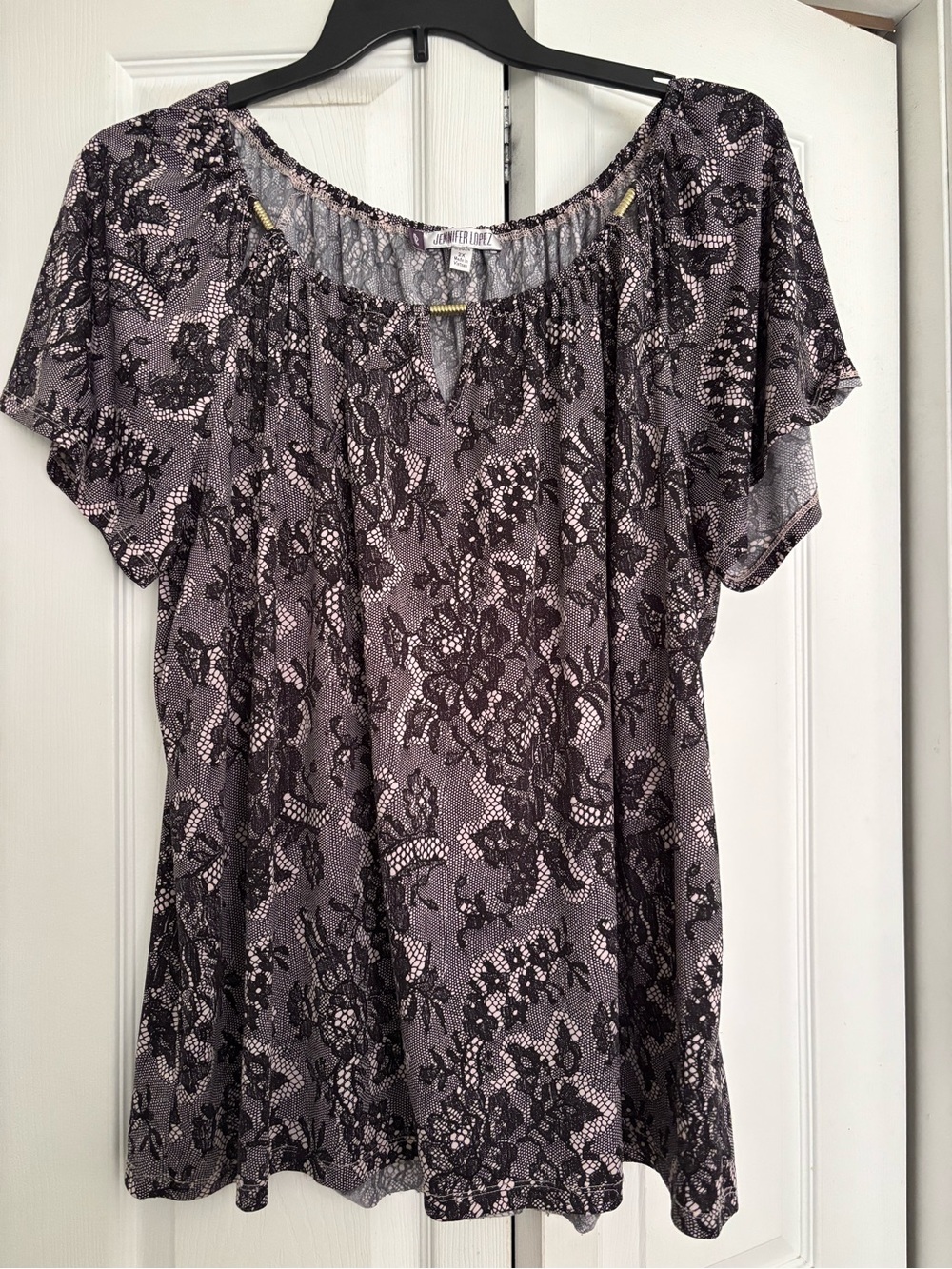 Jennifer Lopez Lilac Floral Lace-Print Short Sleeve Tunic